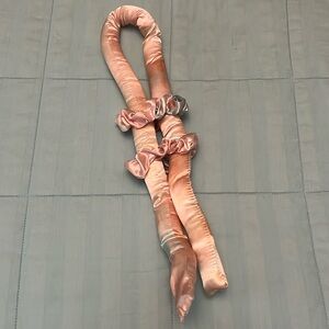 Kitsch heatless hair curler